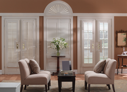 Fauxwood Shutters 2-1